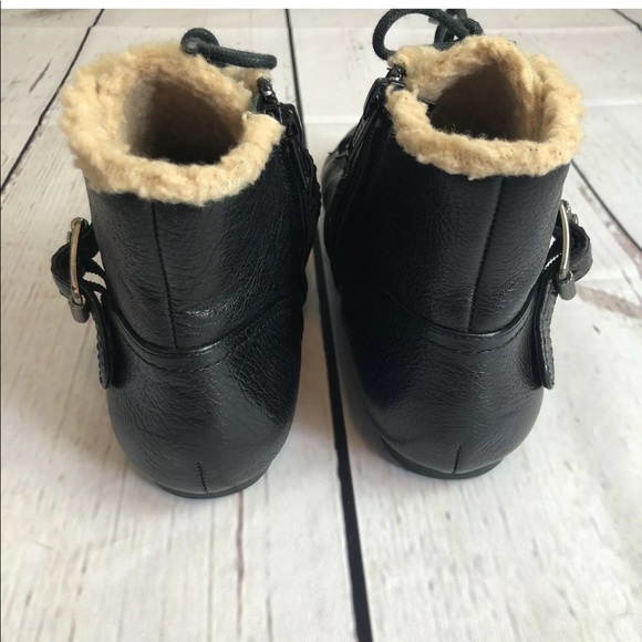 Gianni Bini black booties size 7 - Picture 5 of 8